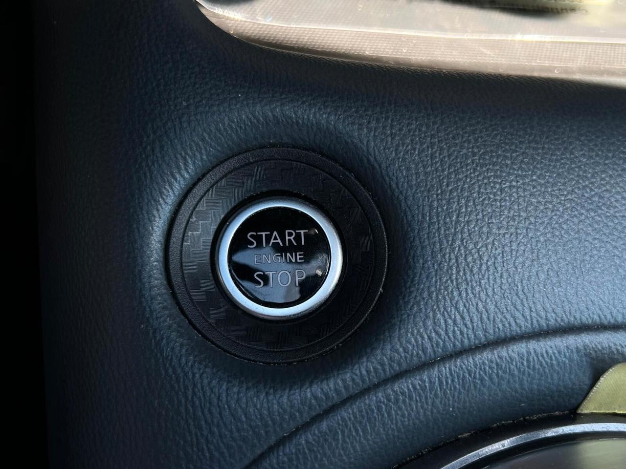 Nissan Juke 1.0 DIG-T 114 CV N-Connecta