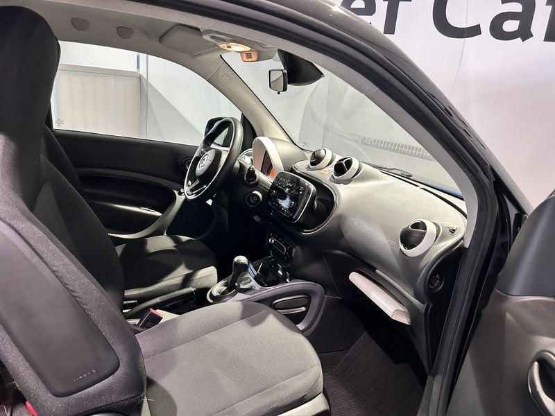 smart fortwo Fortwo 1.0 71 cv Twinamic Youngster