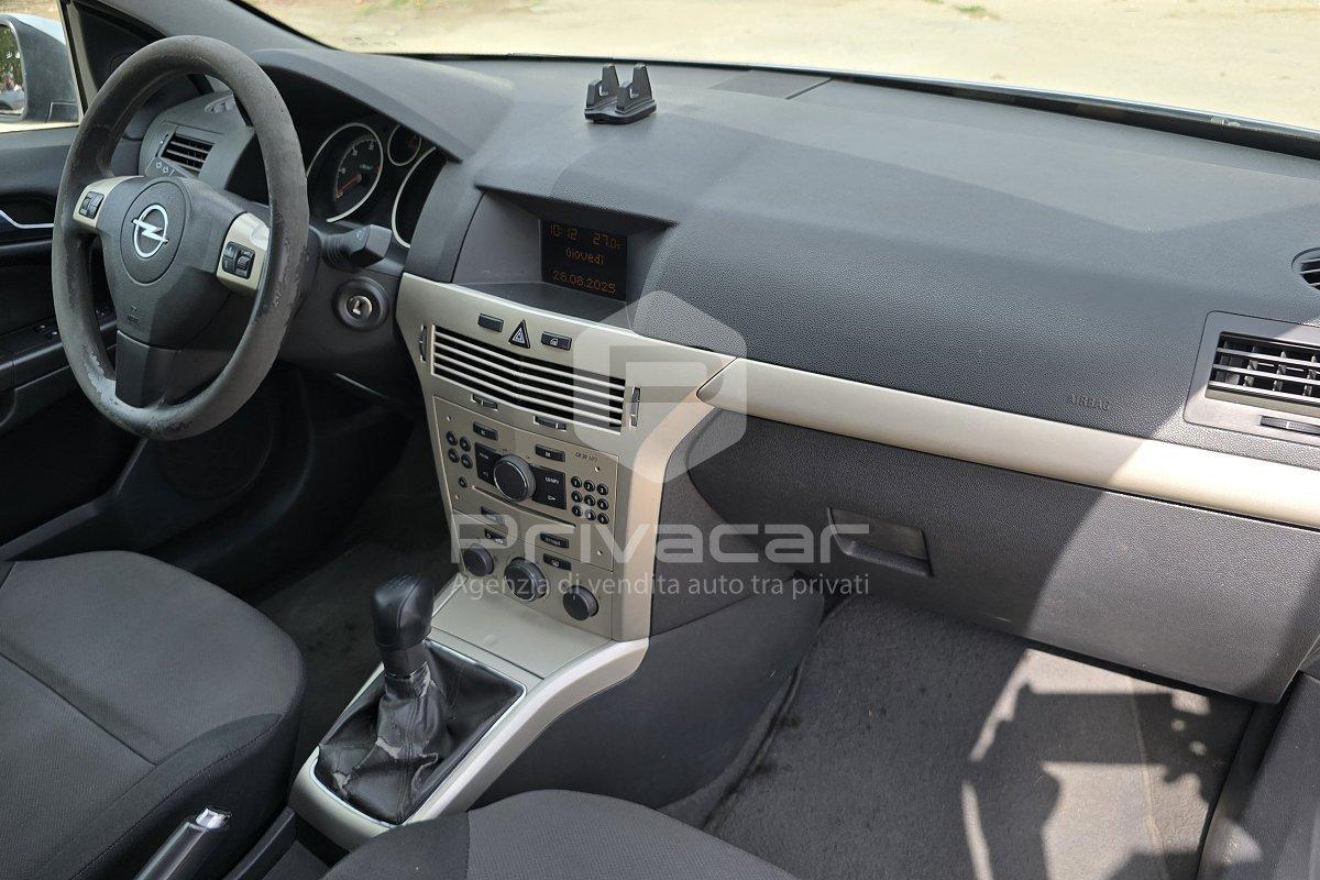 OPEL Astra GTC 1.7 CDTI 125CV 3 porte Cosmo