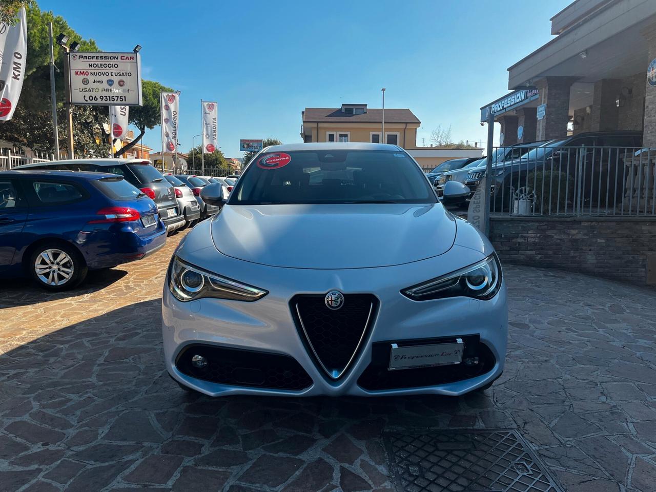 Alfa Romeo Stelvio 2.2 Turbodiesel 160 CV AT8 RWD Super Business