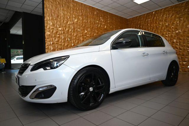 PEUGEOT 308 1.6E-HDI 116CV ACCESS S&S 5PT.NAVI CAM 18"LED FULL