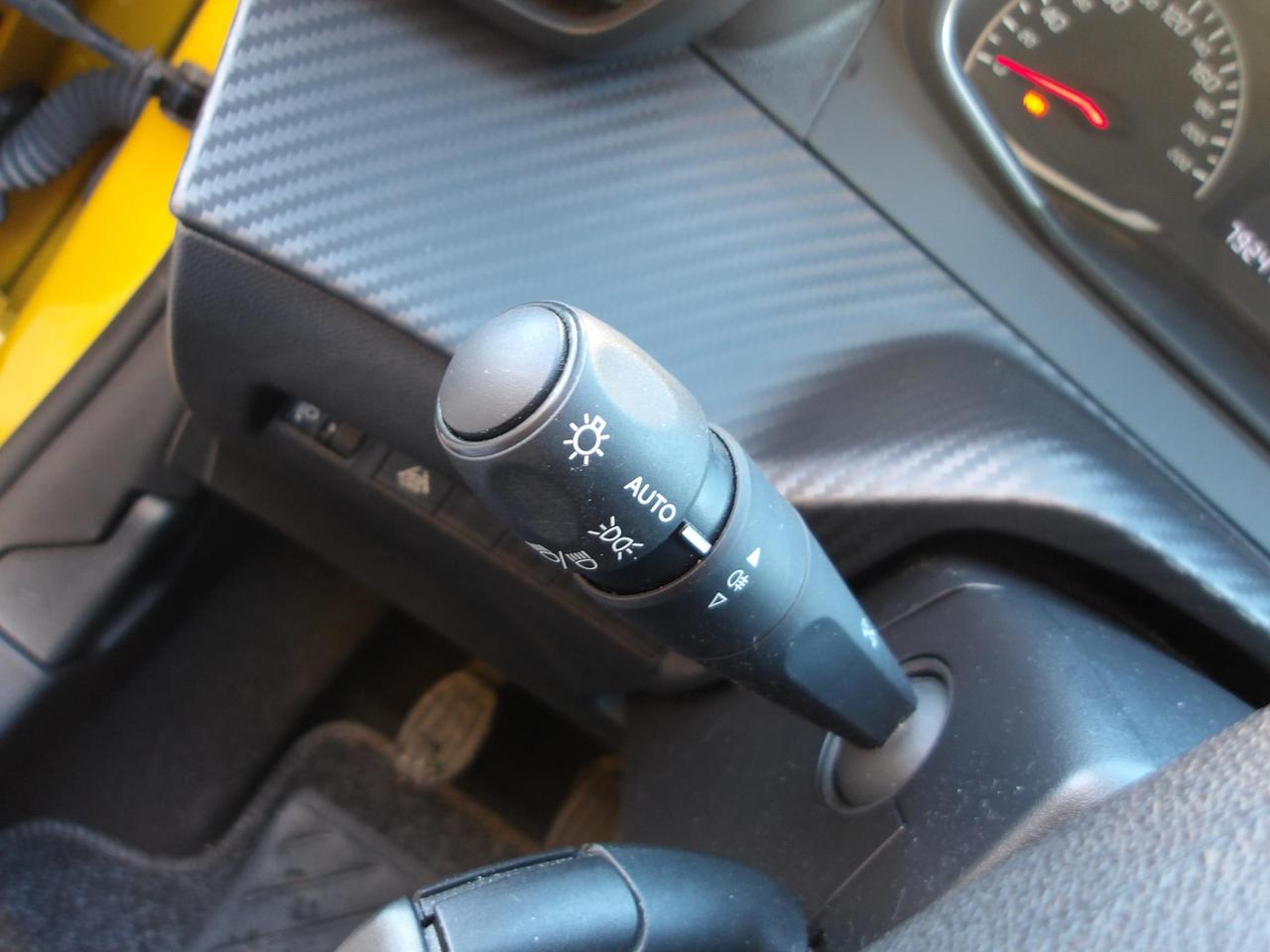 Peugeot 208 5 Porte 208 1.2 puretech Like s&s 75cv