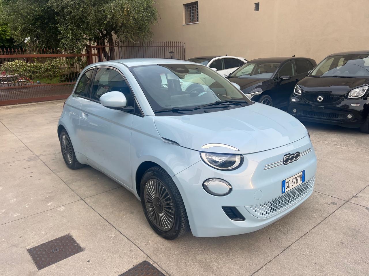 Fiat 500 500e Berlina 42 kWh OPENING EDITION