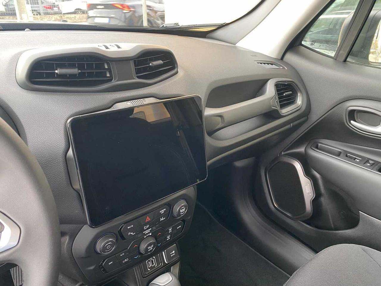 Jeep Renegade 1.5 Turbo T4 MHEV Altitude