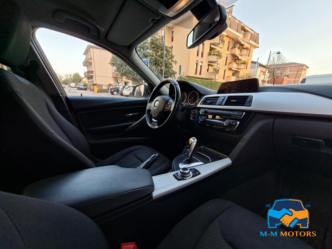 BMW 318D BUSINESS ADVANTAGE