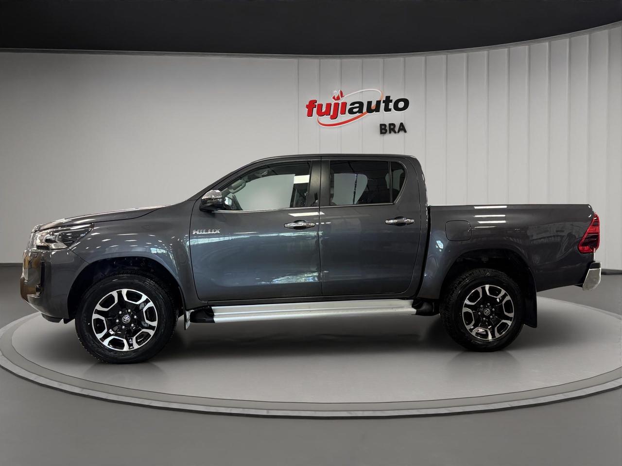 Toyota Hilux MY24 2.4 d-4d double cab Executive