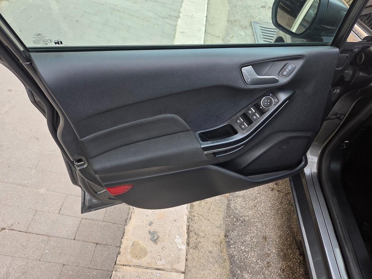 FORD FIESTA ANNO 2018 1.5 TDCI 85 CV NAVIG KM CERT