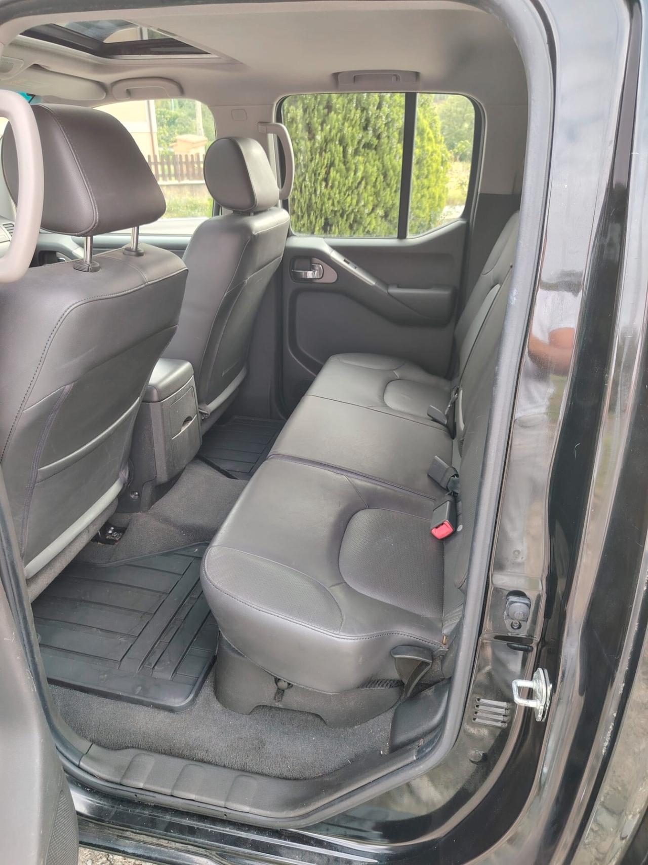 Nissan Navara 2.5 dCi 4 porte Double Cab XE