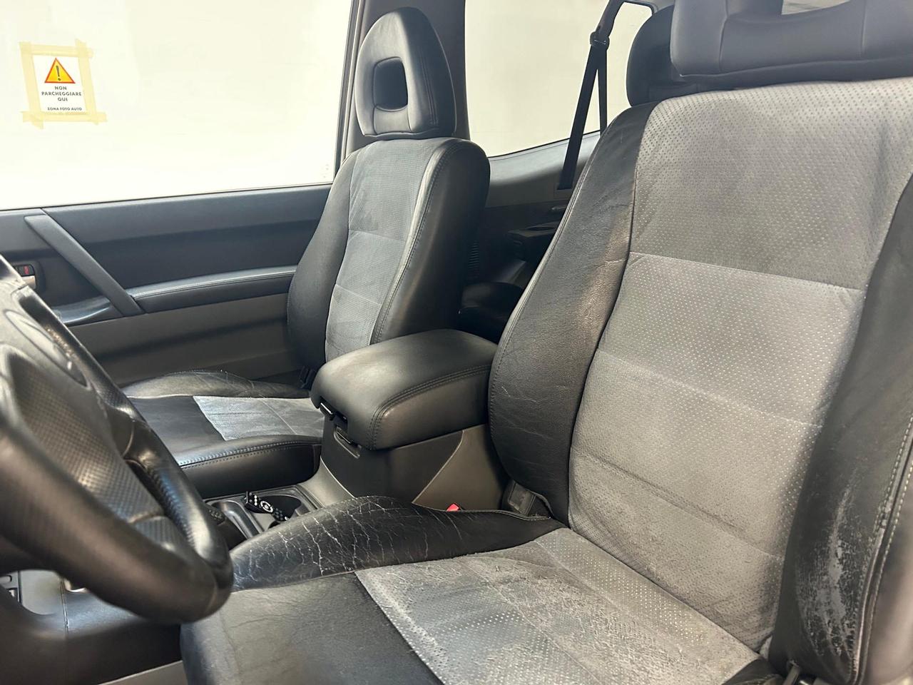 Mitsubishi Pajero 3p 3.2 tdi 16v di-d Invite