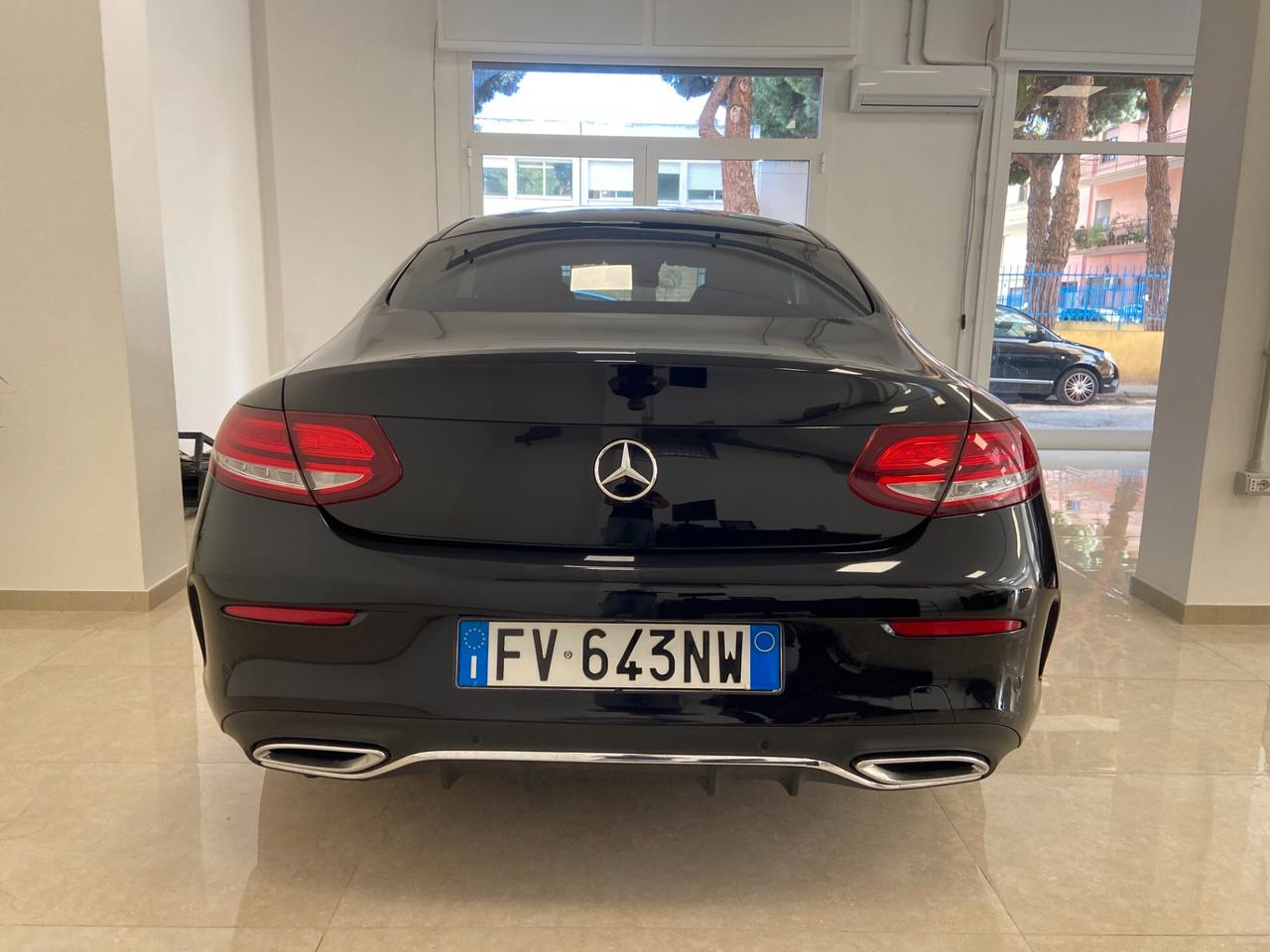 Mercedes-benz C 220 d Auto Coupé Premium