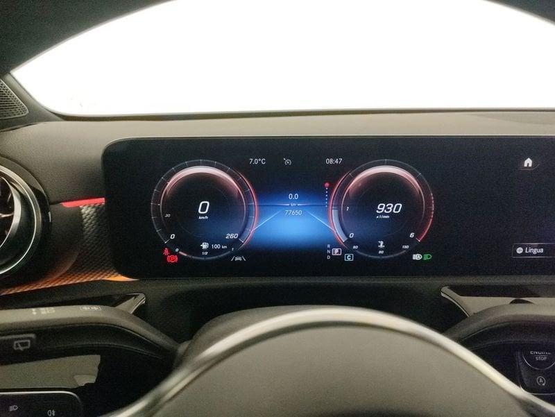 Mercedes-Benz Classe A A 180 d Sport Night edition auto