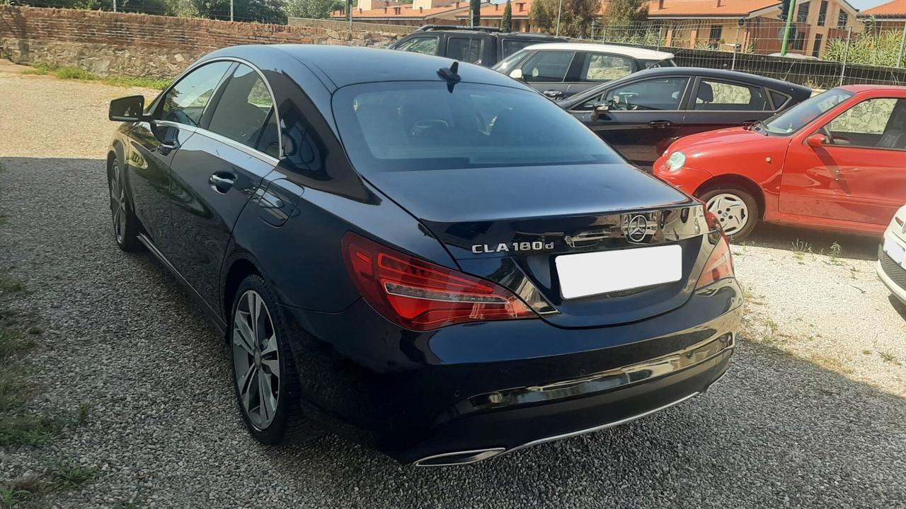 Mercedes-benz CLA 180 d Premium