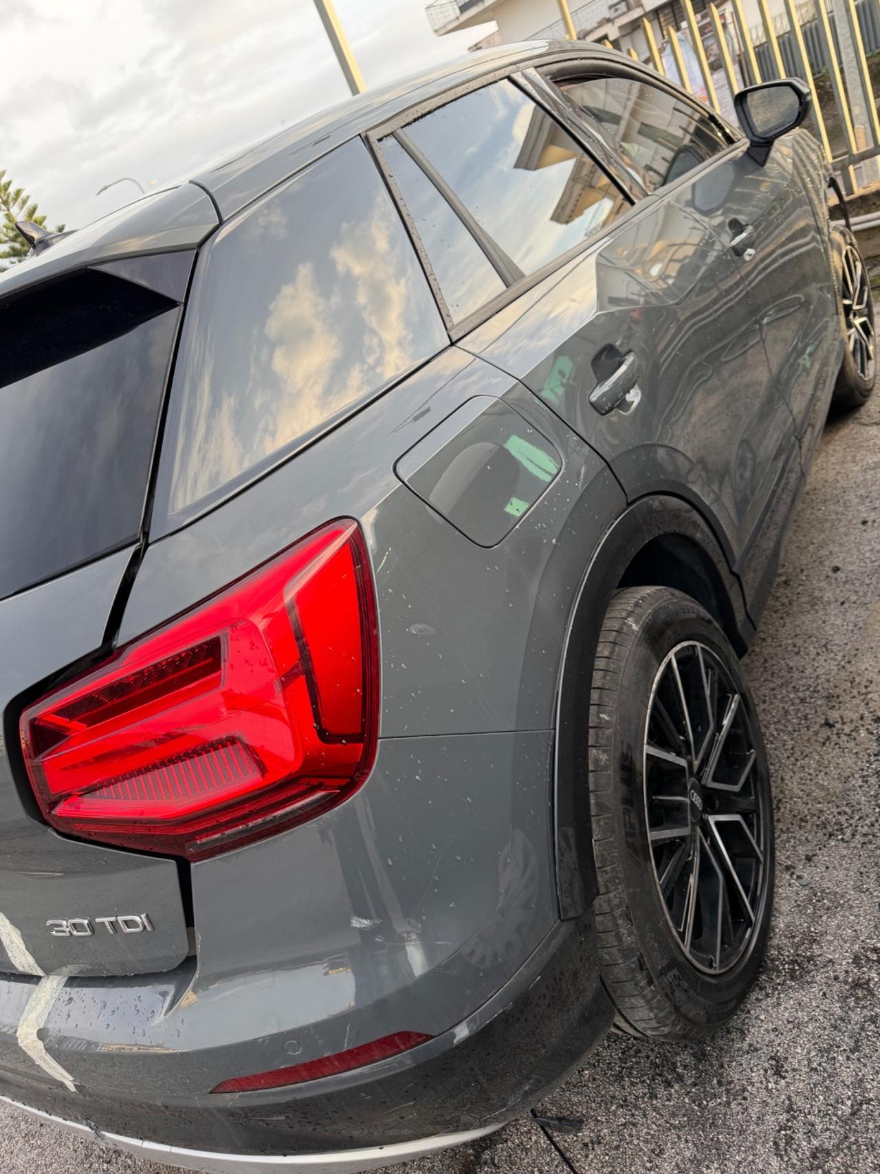 Audi Q2 30 TDI S tronic Business Design