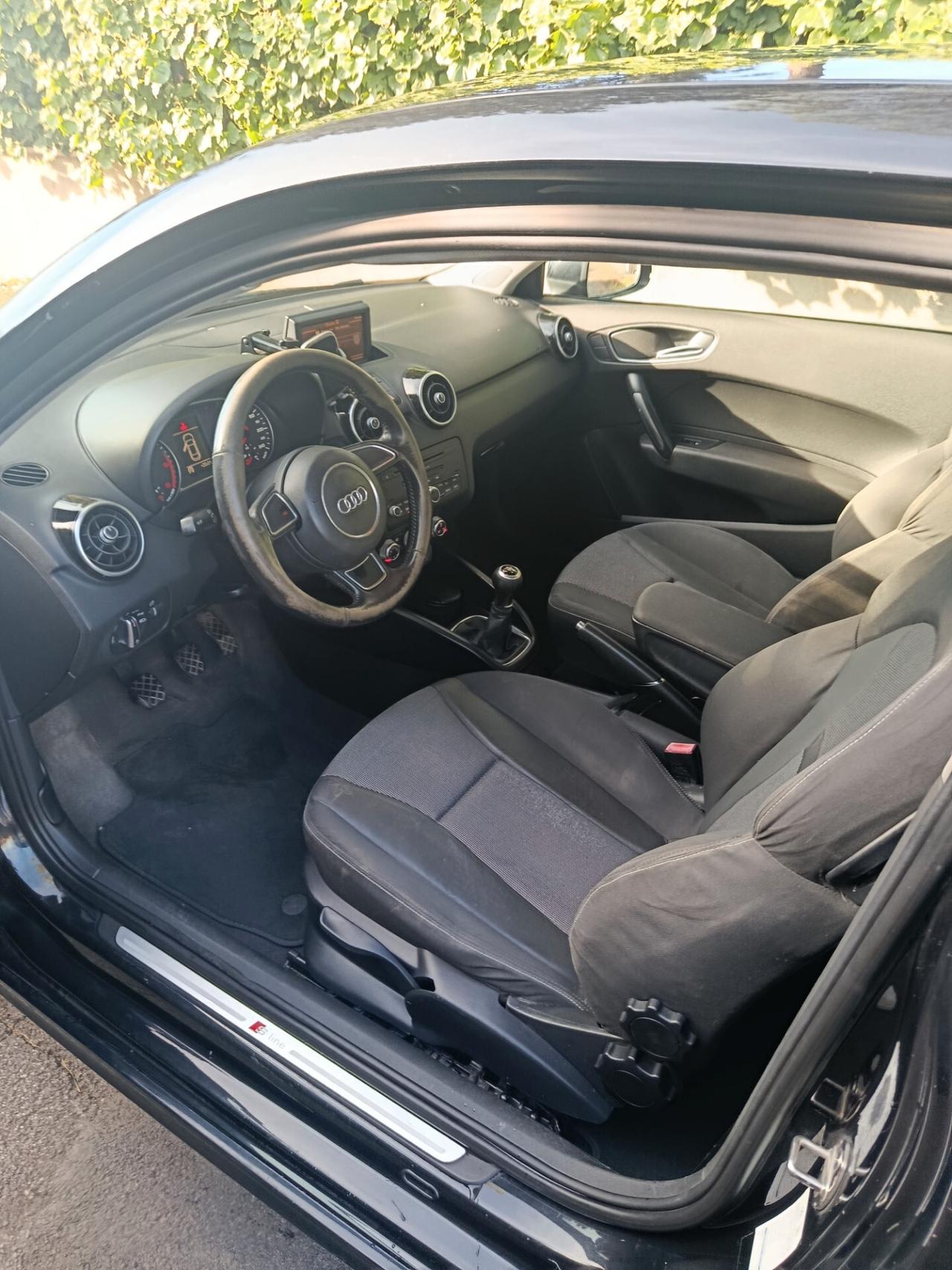 Audi A1 1.6 TDI Attraction