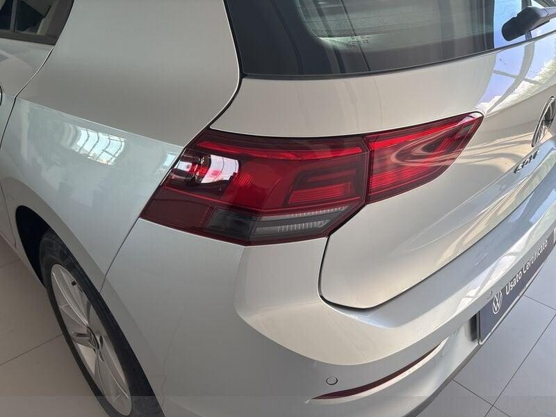 Volkswagen Golf 8 2.0 TDI SCR LIFE DSG 115 CV