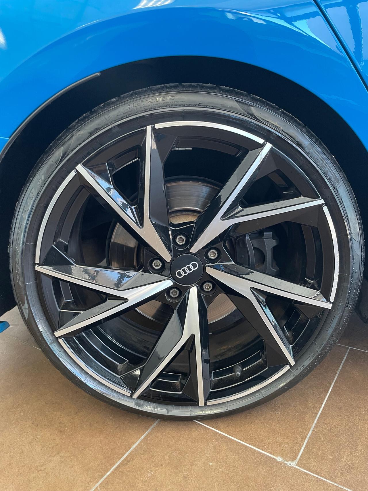 Audi A3 RS 3 SPB TFSI quattro S tronic