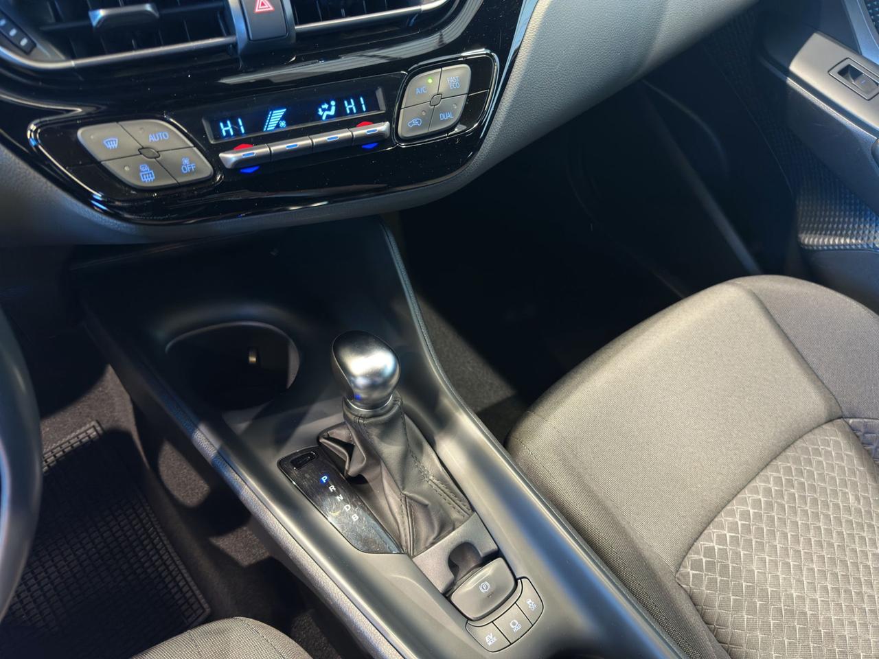 Toyota C-HR 1.8h Active e-cvt