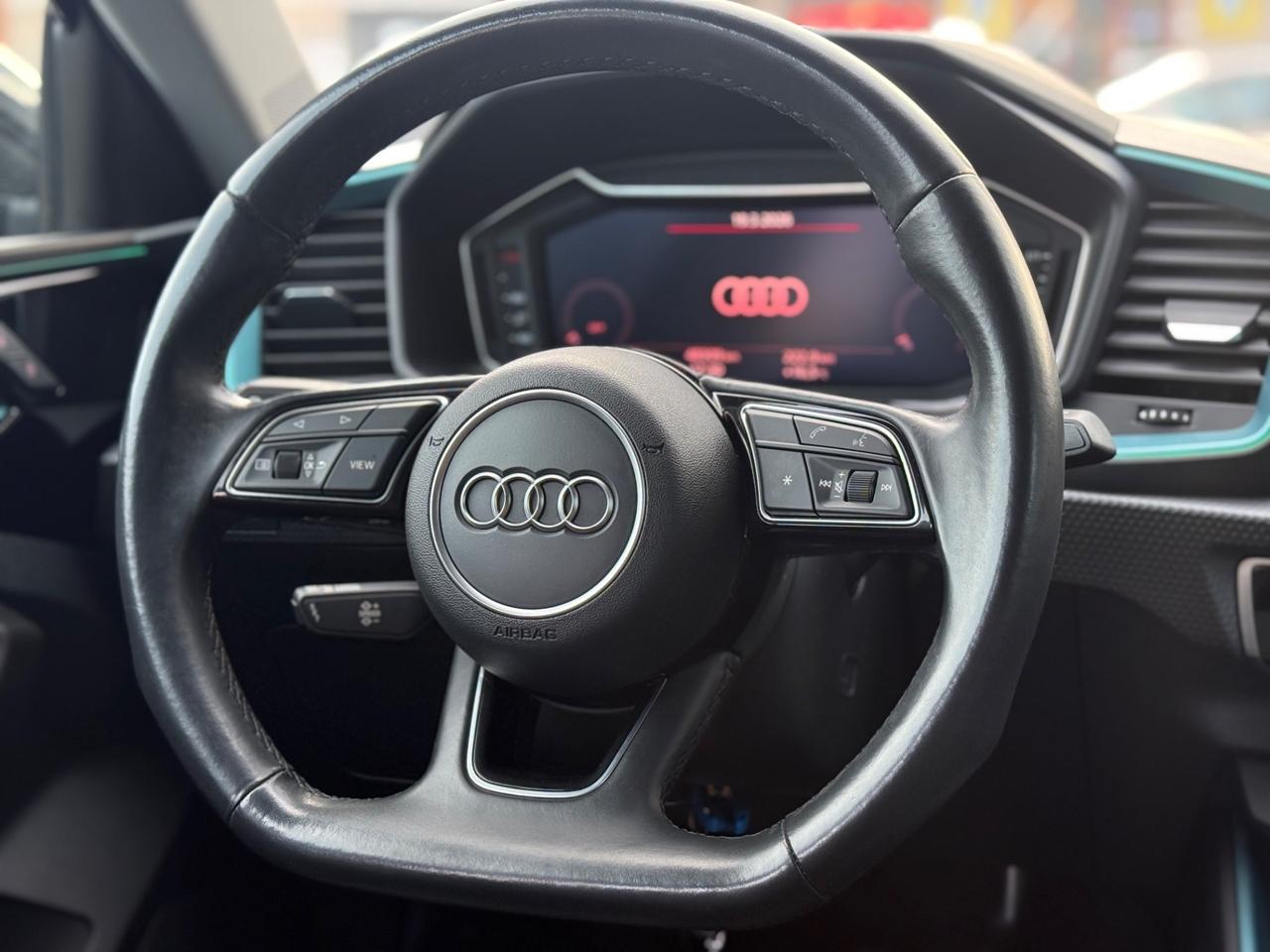 Audi A1 SPB 40 TFSI S tronic S line edition GARANTITA