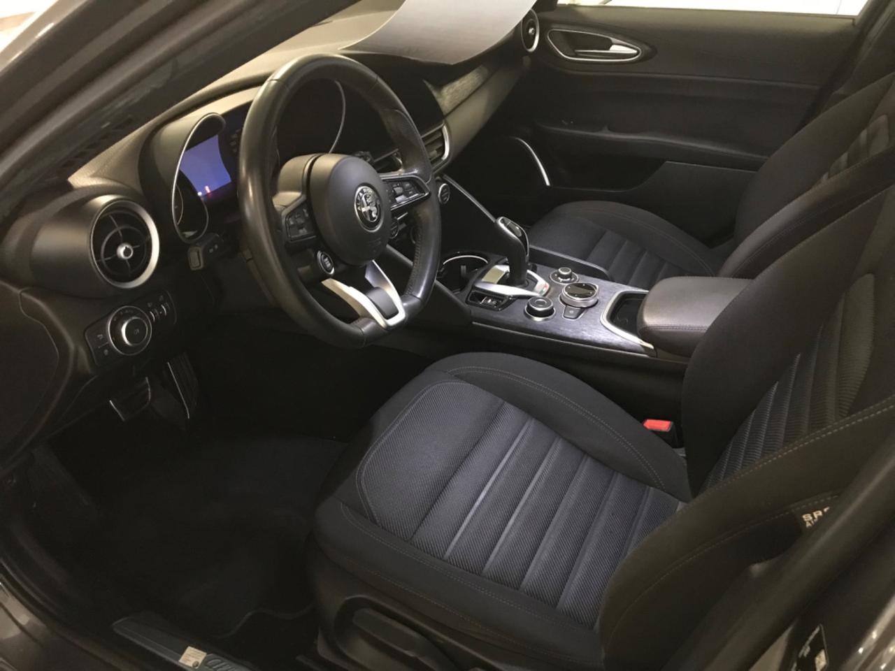 Alfa Romeo Giulia 2.2 Turbodiesel 160 CV AT8 Business