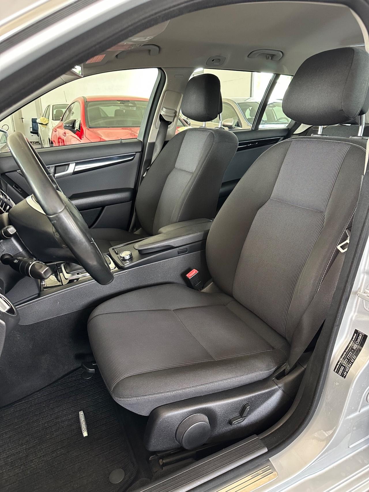 Mercedes-benz C 200 CDI BlueEFFICIENCY Elegance