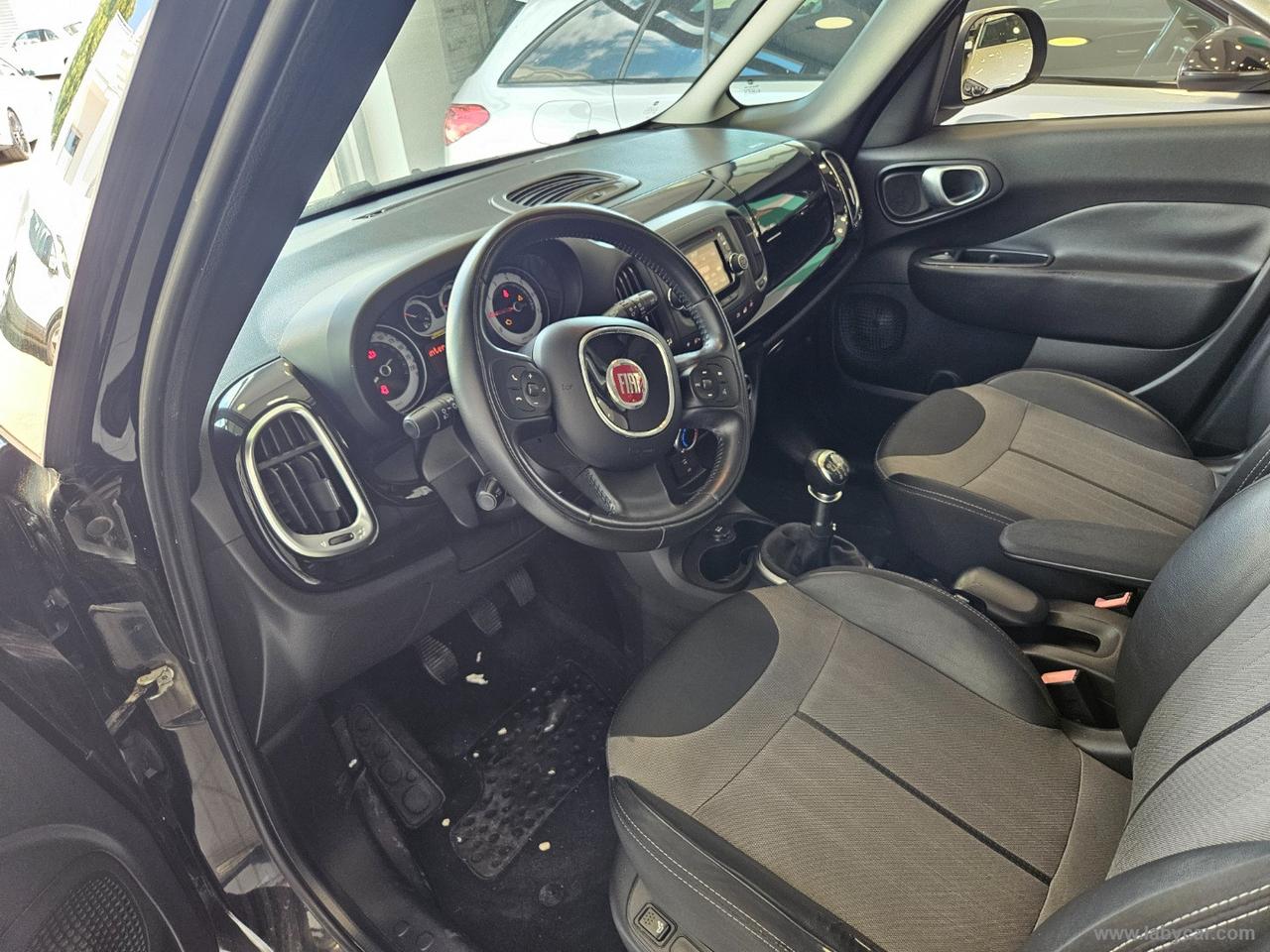 FIAT 500L 1.6 MJT 105 CV Pop Star