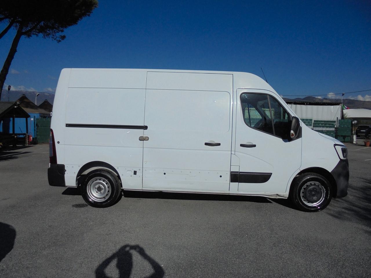 Renault Master T33 2.3 dCi 135 PC-TN L2H2 Ice