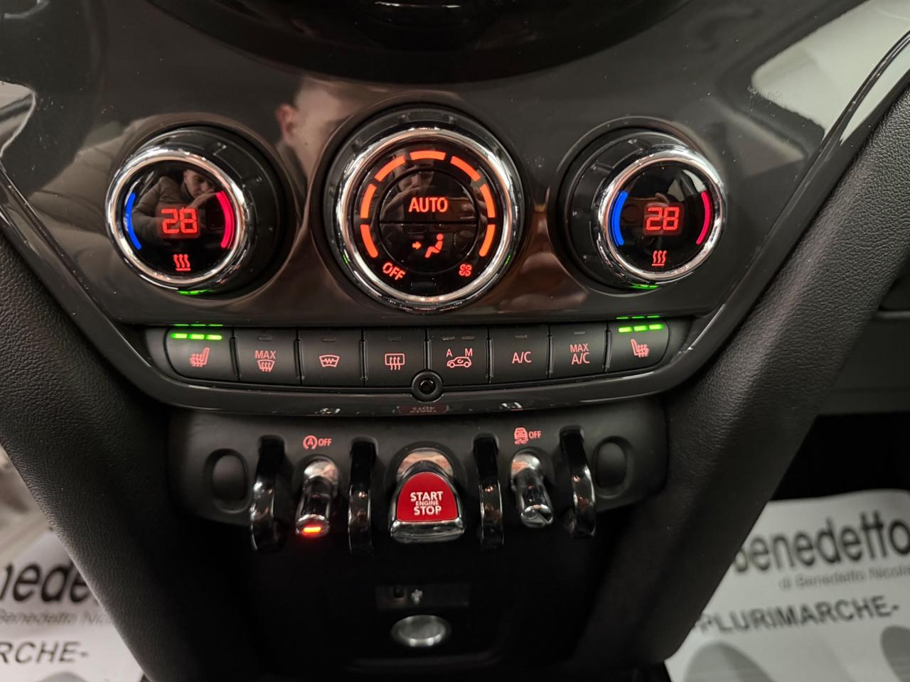 Mini Cooper D Countryman 1.5 116cv Business 2022