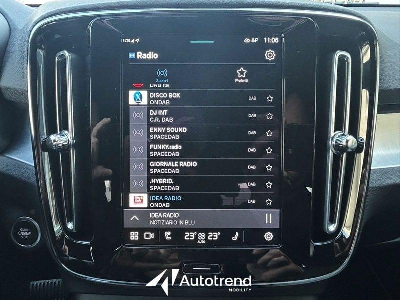 Volvo XC40 B3 163+14 CV Automatico LED Core