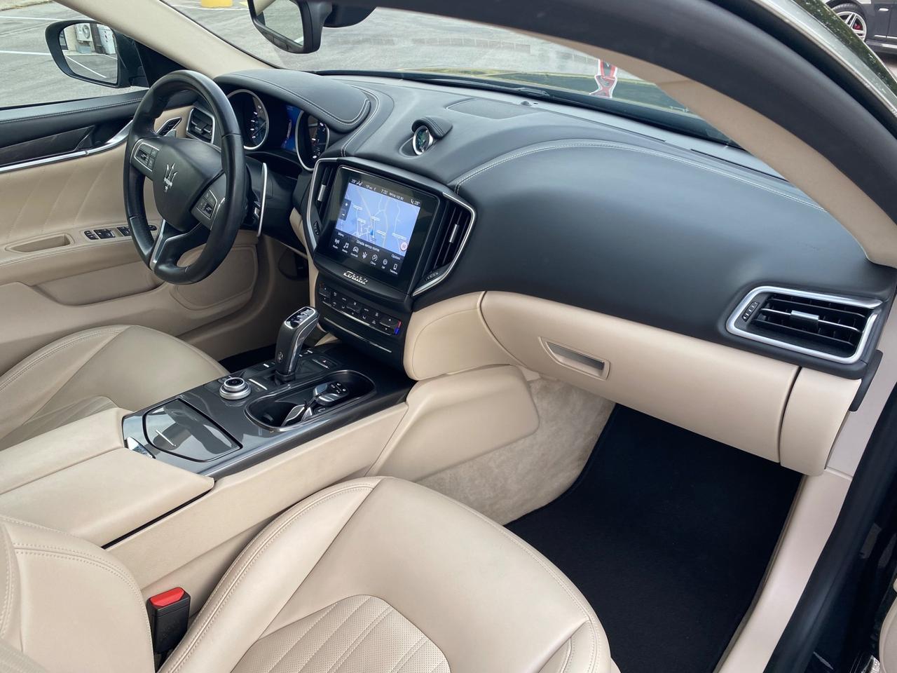 Maserati Ghibli My19 Granlusso V6 Diesel 275 CV