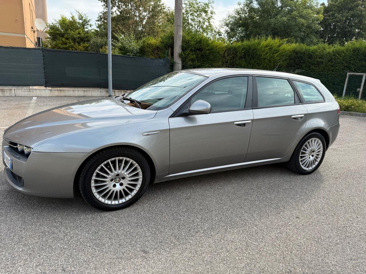 Alfa Romeo 159 SW 1.9 jtdm -