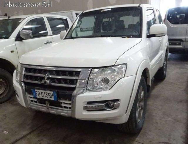 MITSUBISHI Pajero Pajero IV 2007 3.2 cr Instyle 3p auto - FD013NH