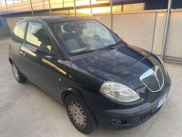 Lancia Ypsilon 1.2 8v