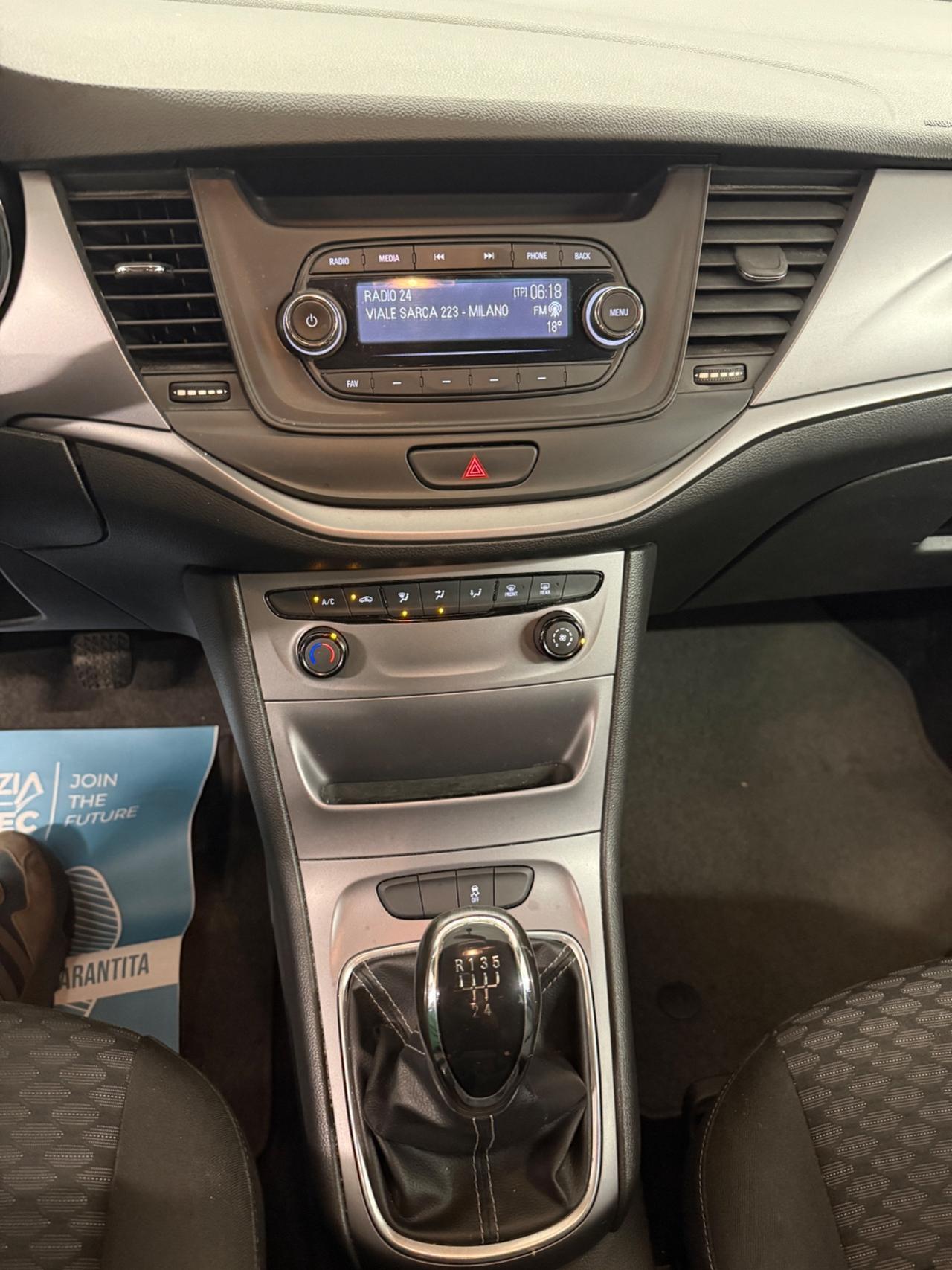 Opel Astra 1.4 Turbo 140CV 4 porte Elective