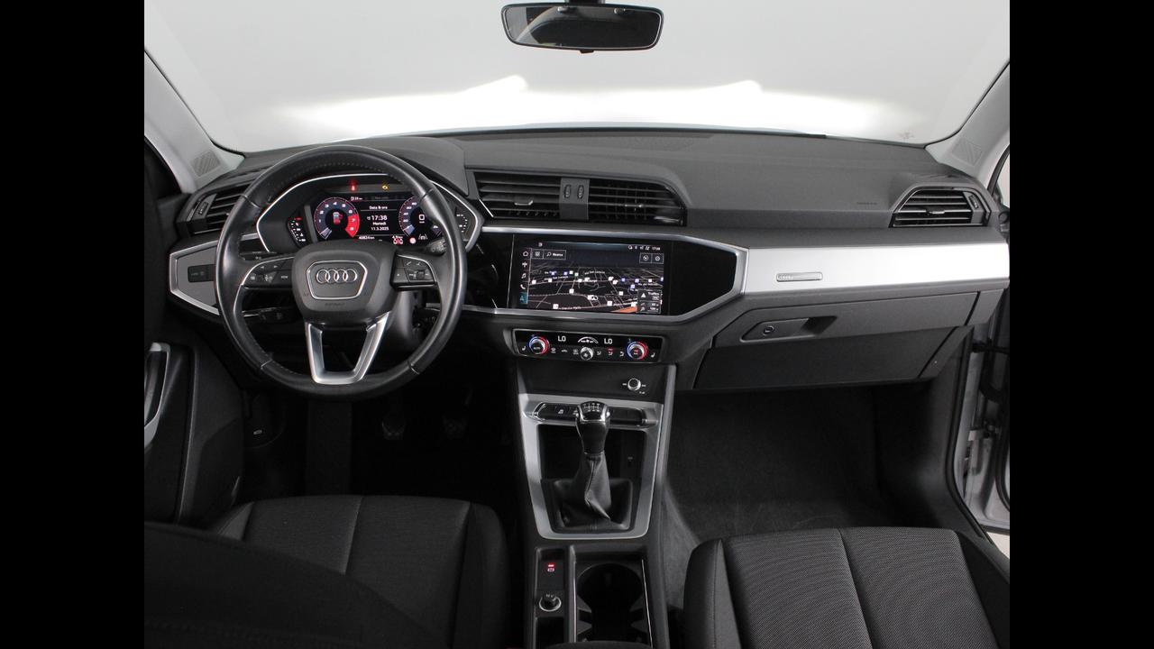 AUDI Q3 II 2018 - Q3 35 1.5 tfsi Business