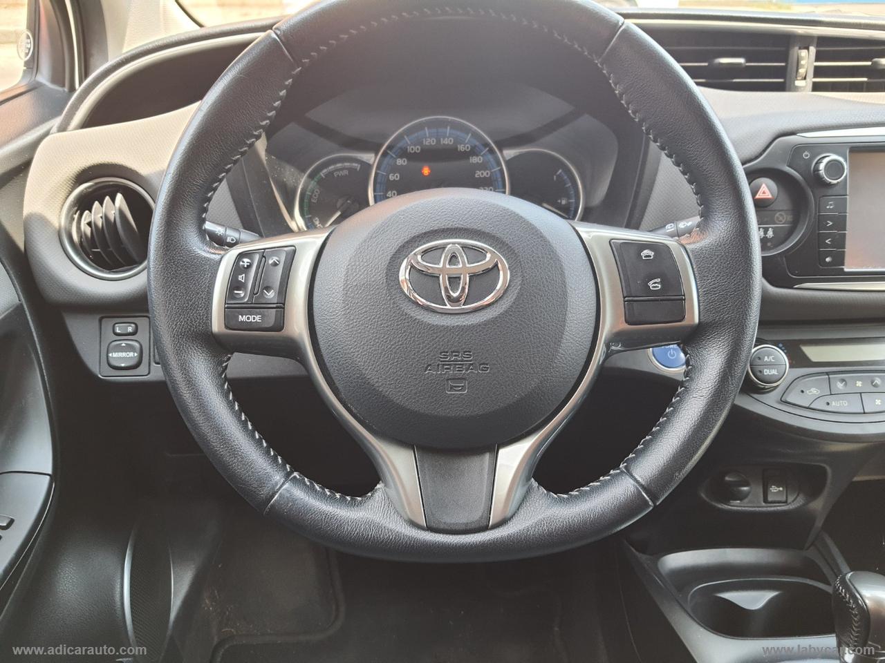 TOYOTA Yaris 1.5 Hybrid 5p.