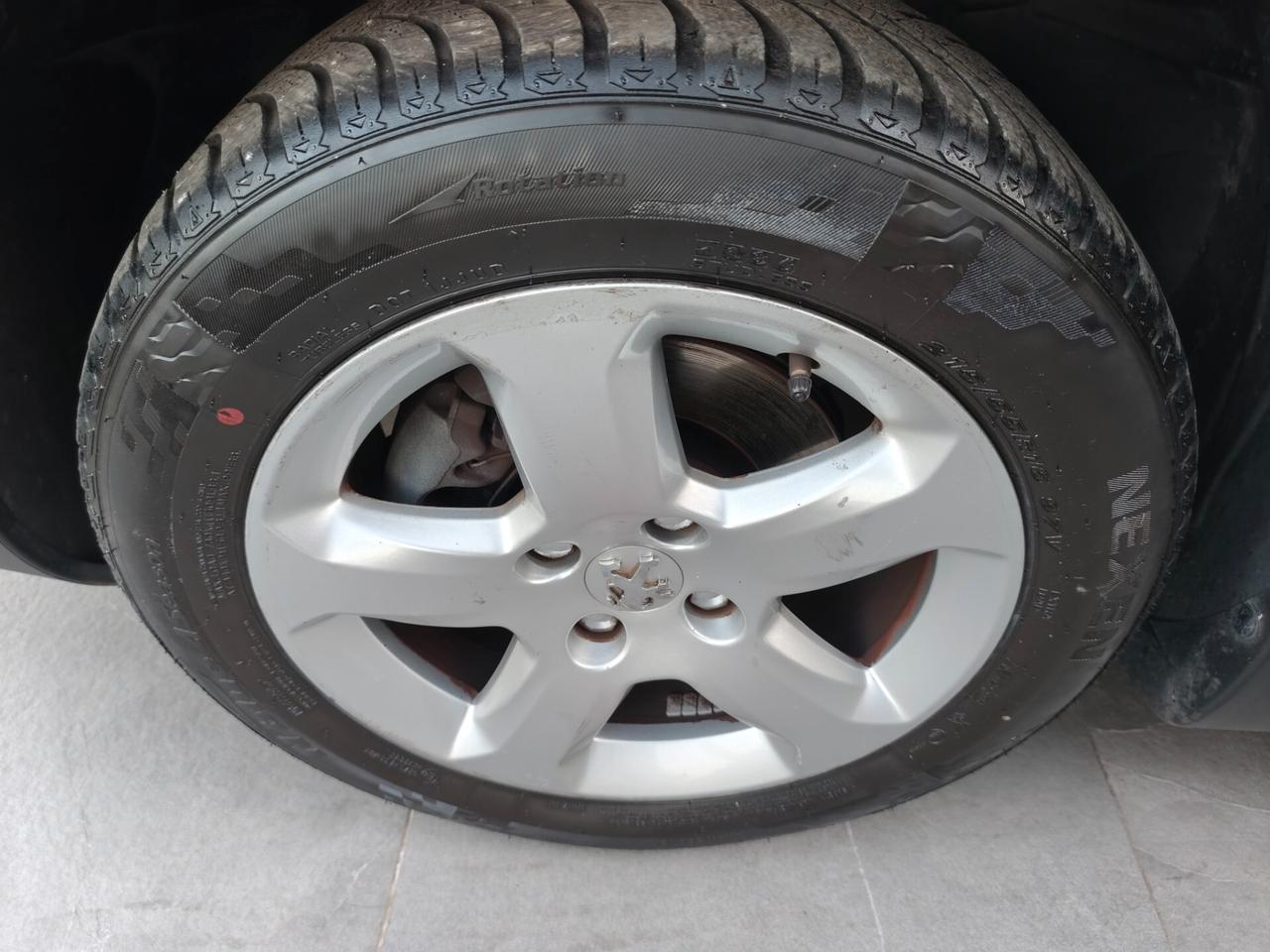 Peugeot Partner Tepee 1.6 HDi Outdoor