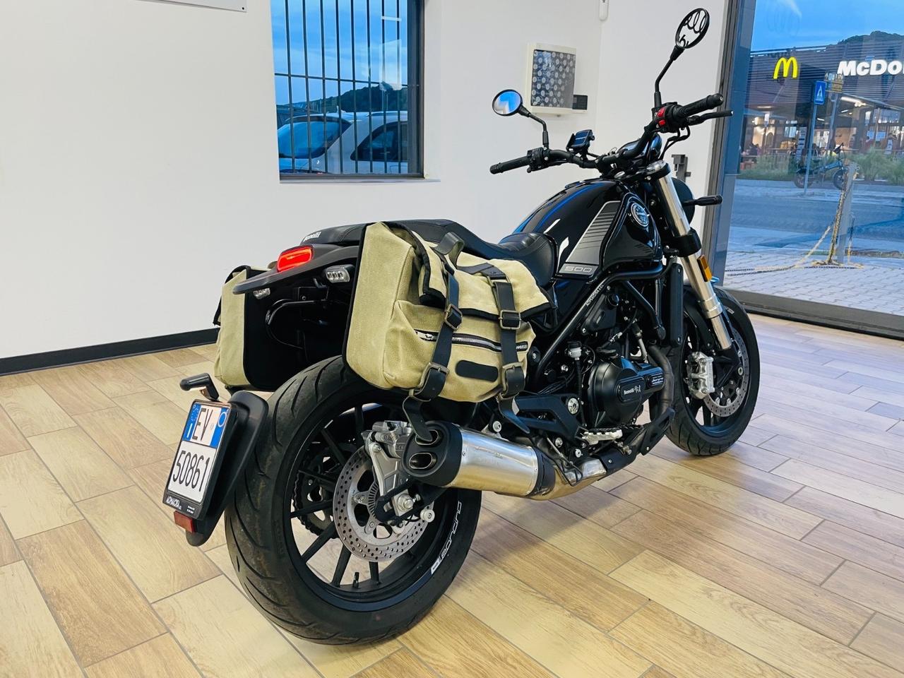 Benelli Leoncino 500