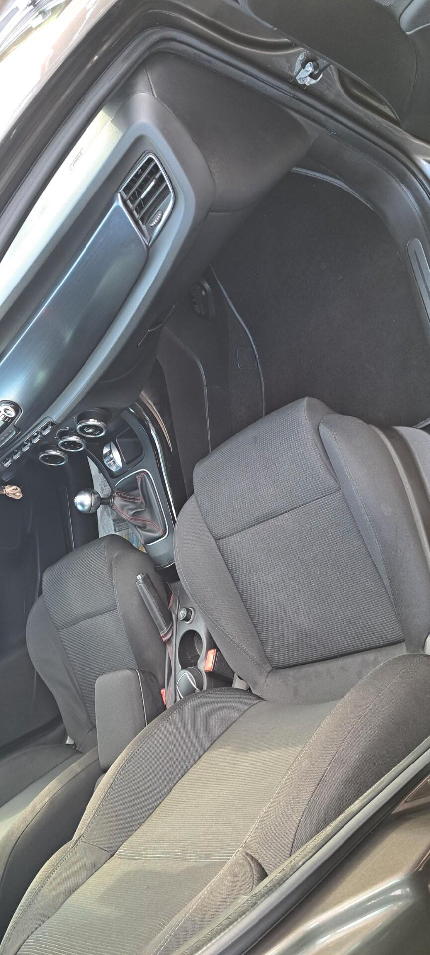 Alfa Romeo Giulietta 2.0 JTDm-2 140 CV Distinctive