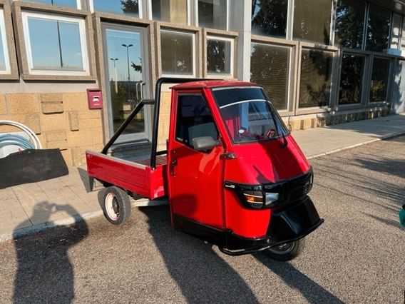 Piaggio Ape 50, restaurata, con accessori - Moto e Scooter In vendita a  Arezzo