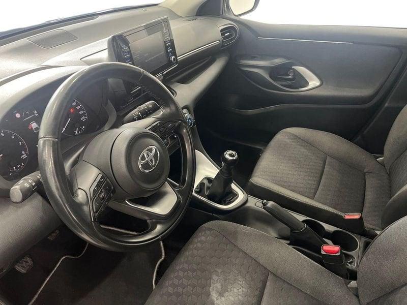 Toyota Yaris Yaris 1.0 Active IVA ESPOSTA