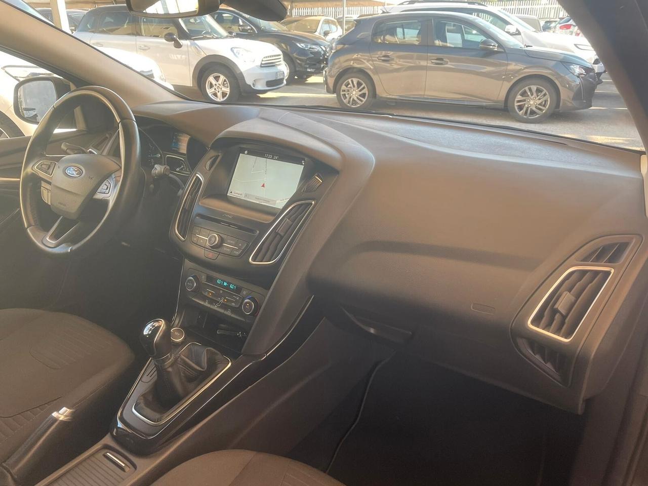 Ford Focus 1.6 120 CV GPL SW Titanium