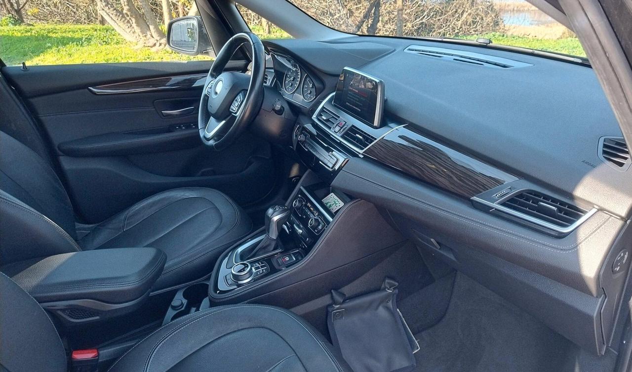 Bmw 216 216d Active Tourer Luxury