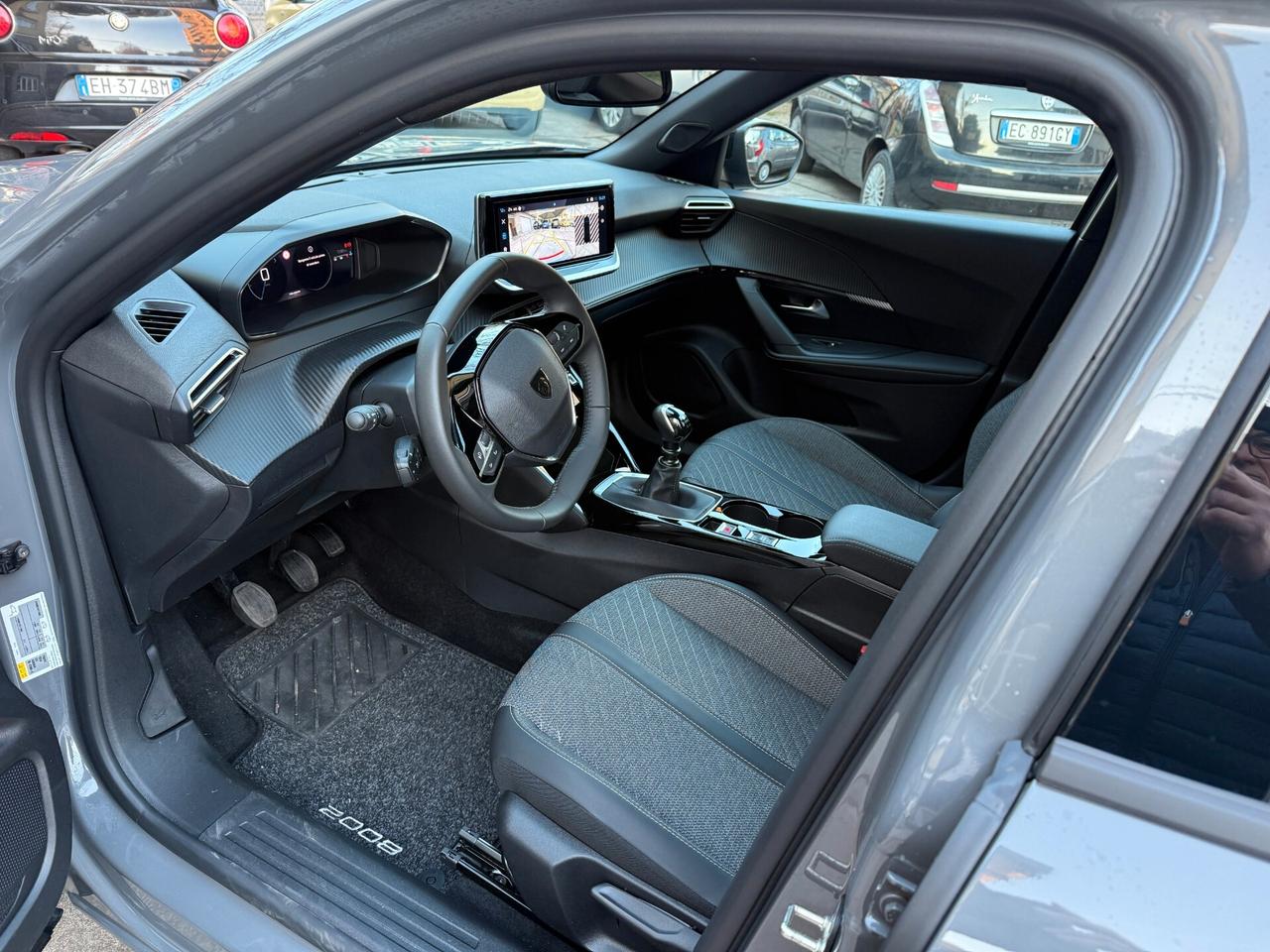 Peugeot 2008 PureTech 100 S&S Allure