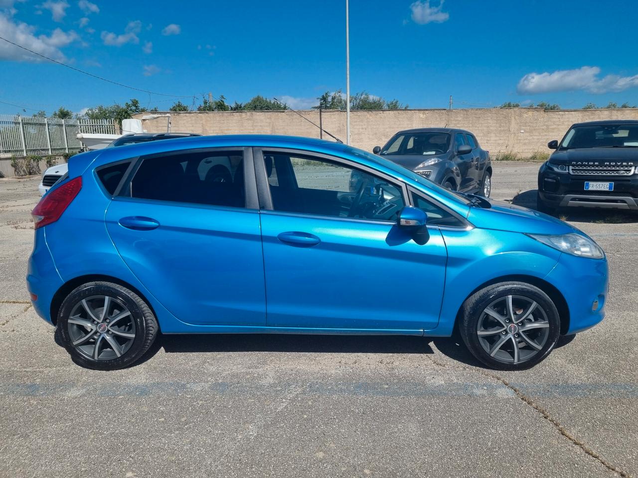Ford Fiesta 1.4 TDCi 68CV 5 porte Titanium