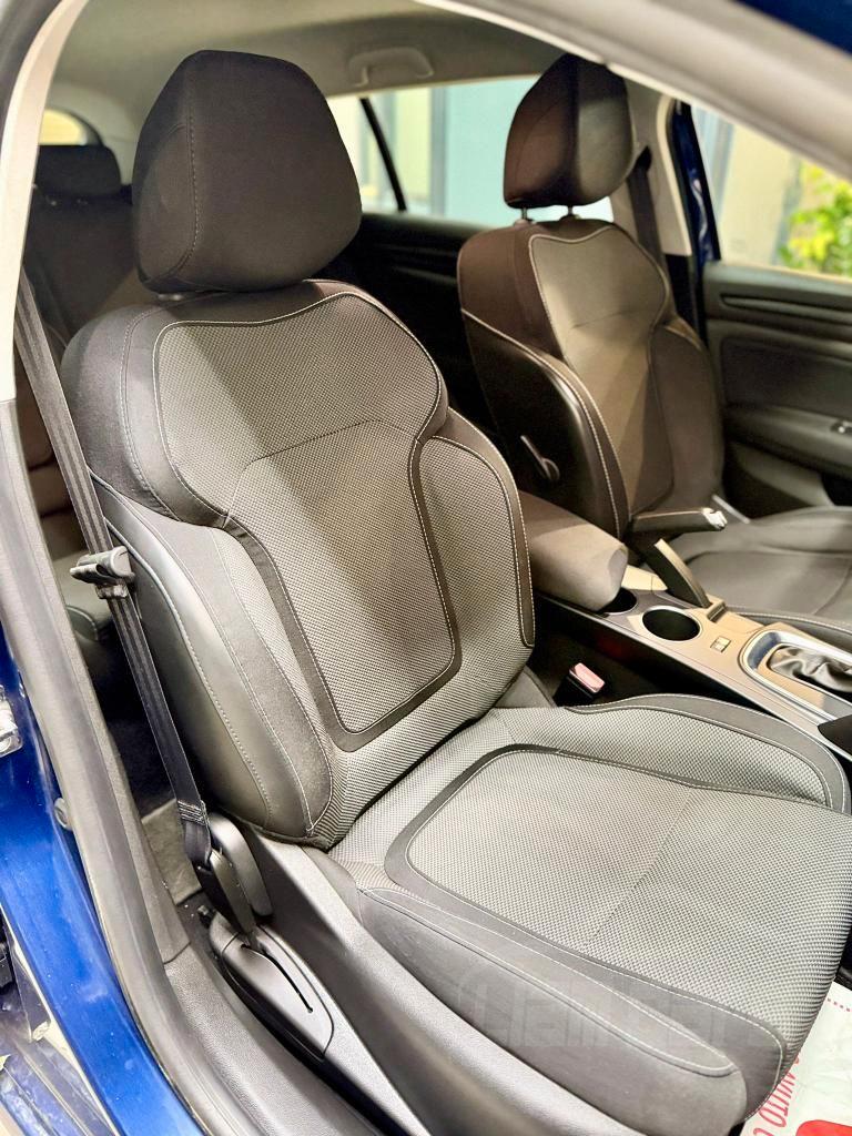 Renault Megane Sporter 1.5 dci energy Intens 110cv edc