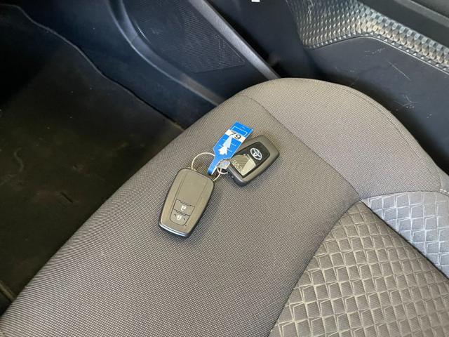 TOYOTA C-HR 1.8 HYBRID E-CVT 122CV BUSINESS