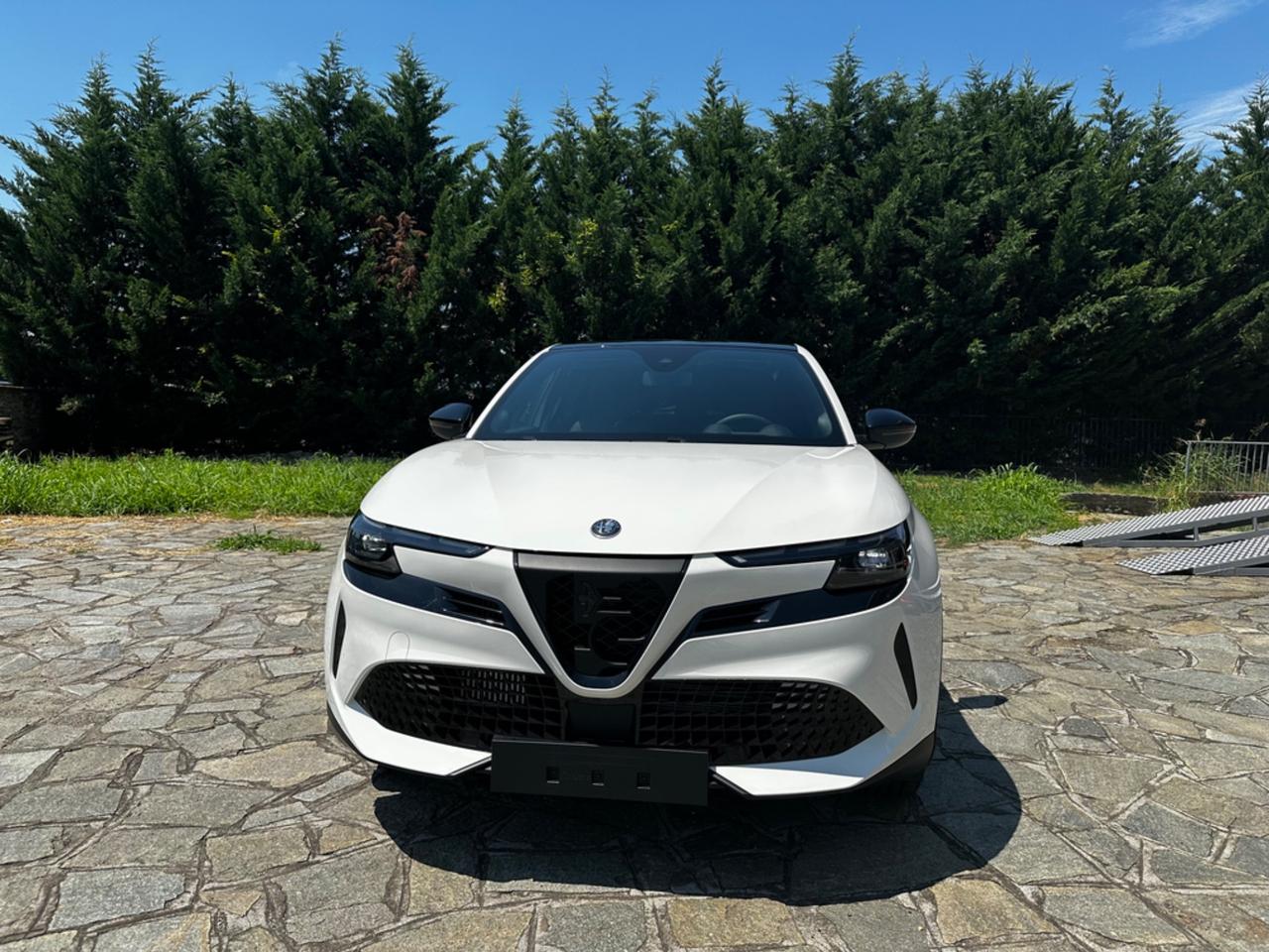 Alfa Romeo Junior 1.2 136 CV Hybrid eDCT6 SPECIALE