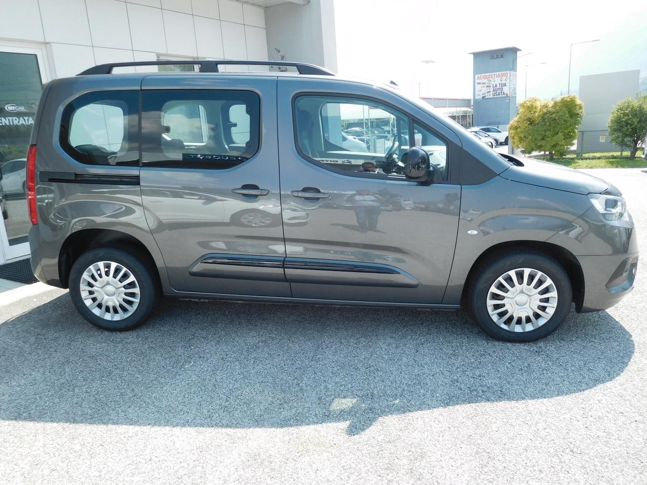 Toyota Proace City Verso 1.5D 100cv S&S Short D Lounge 7 POSTI