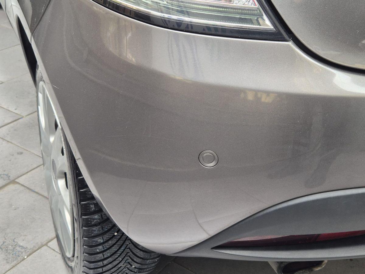 LANCIA - Ypsilon - 1.2 69 CV 5p. Gold