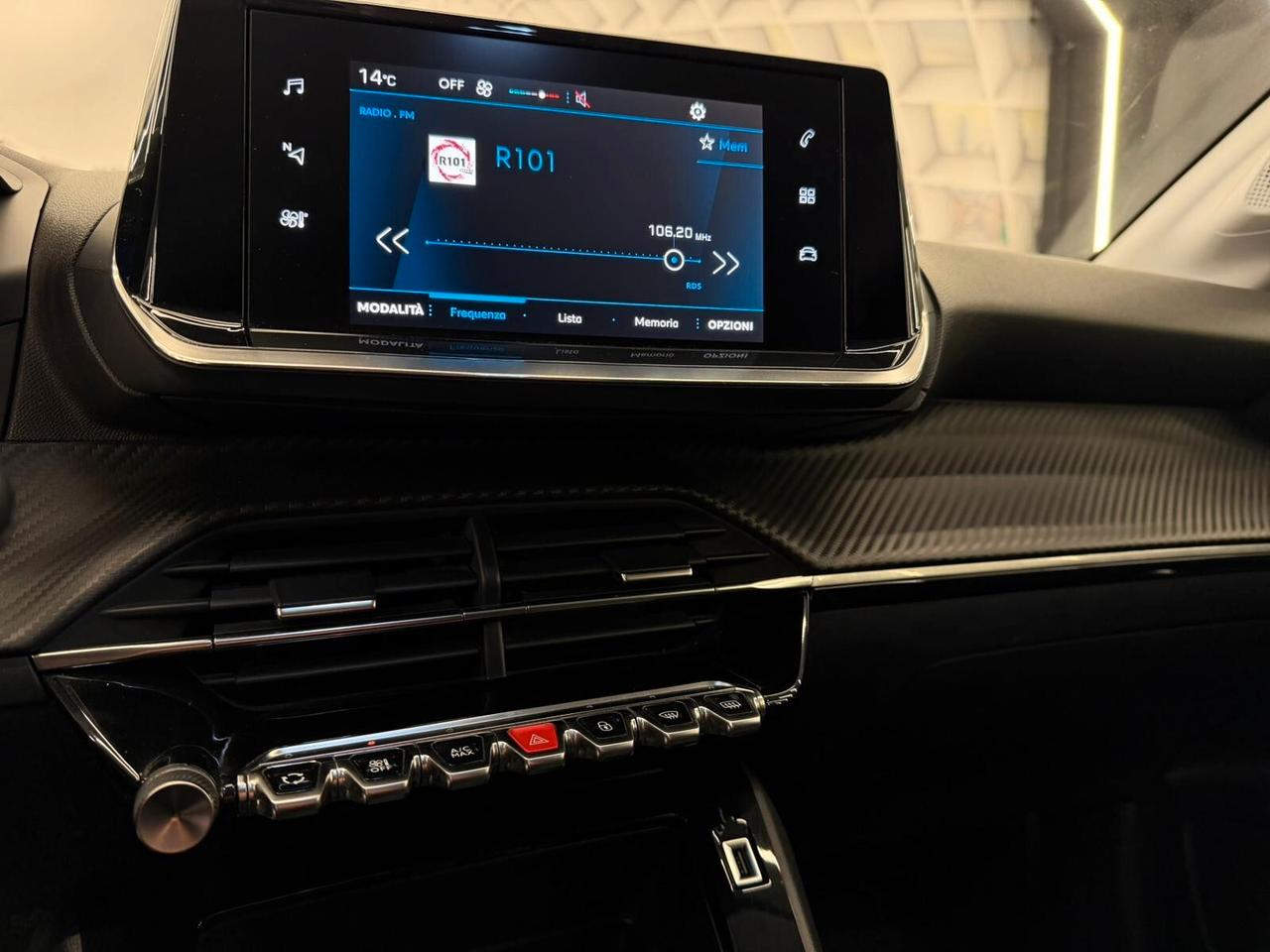 Peugeot 208 PureTech Active-KM CERTIFICATI-PERMUTE-12 MESI GARANZIA